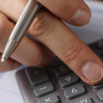 アプリ開発にかかる費用はいくら？相場費用や運用費用も合わせてご紹介！